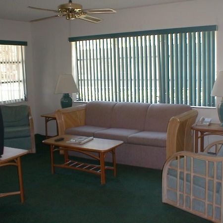 Kenilworth Lodge Sebring Interno foto