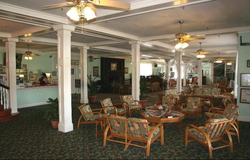 Kenilworth Lodge Sebring Interno foto